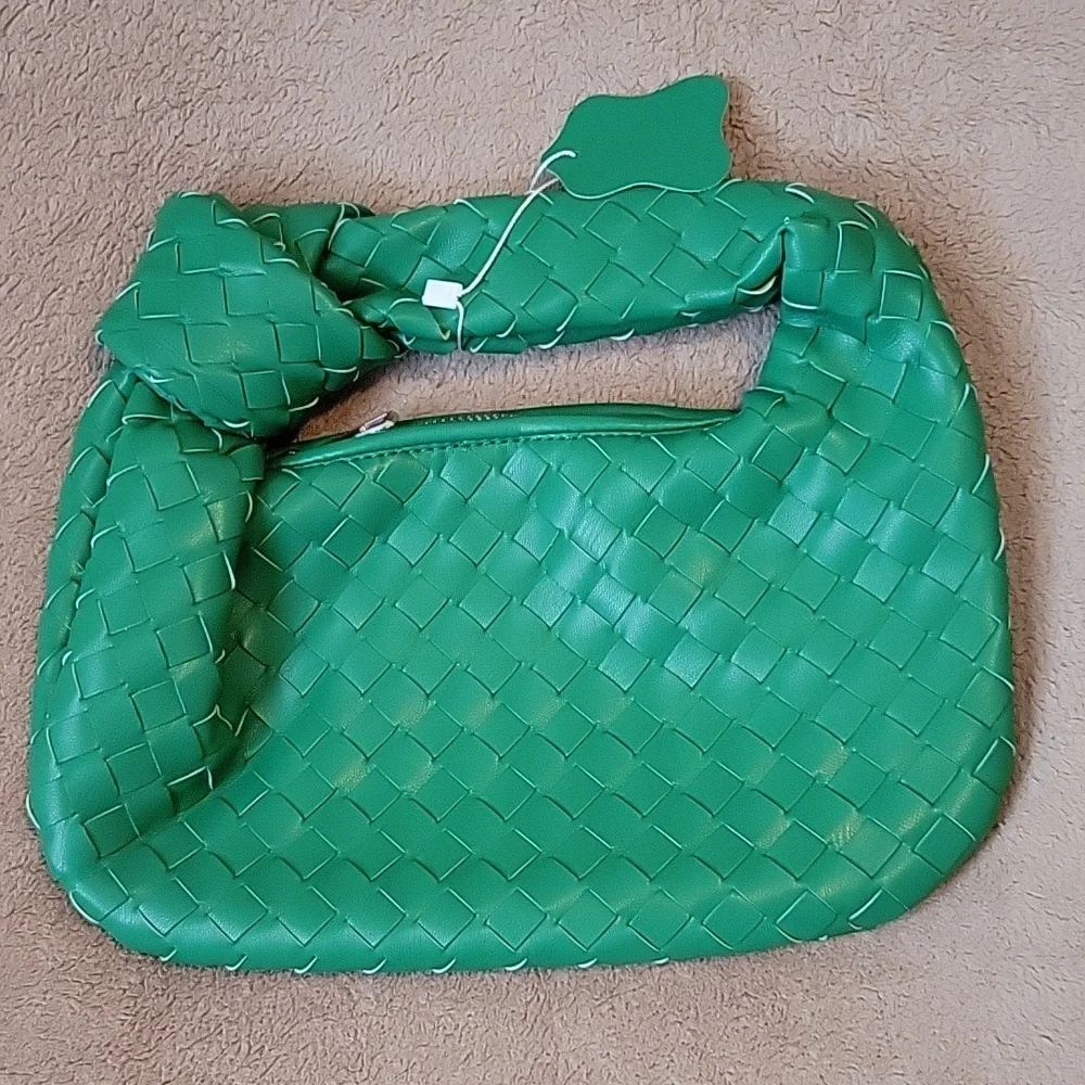 Women's Soft PU Leather Green Woven Handmade Hobo Clutch